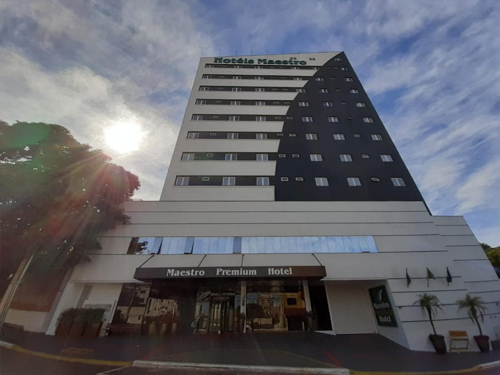 Hotel Maestro Premium, fachada
