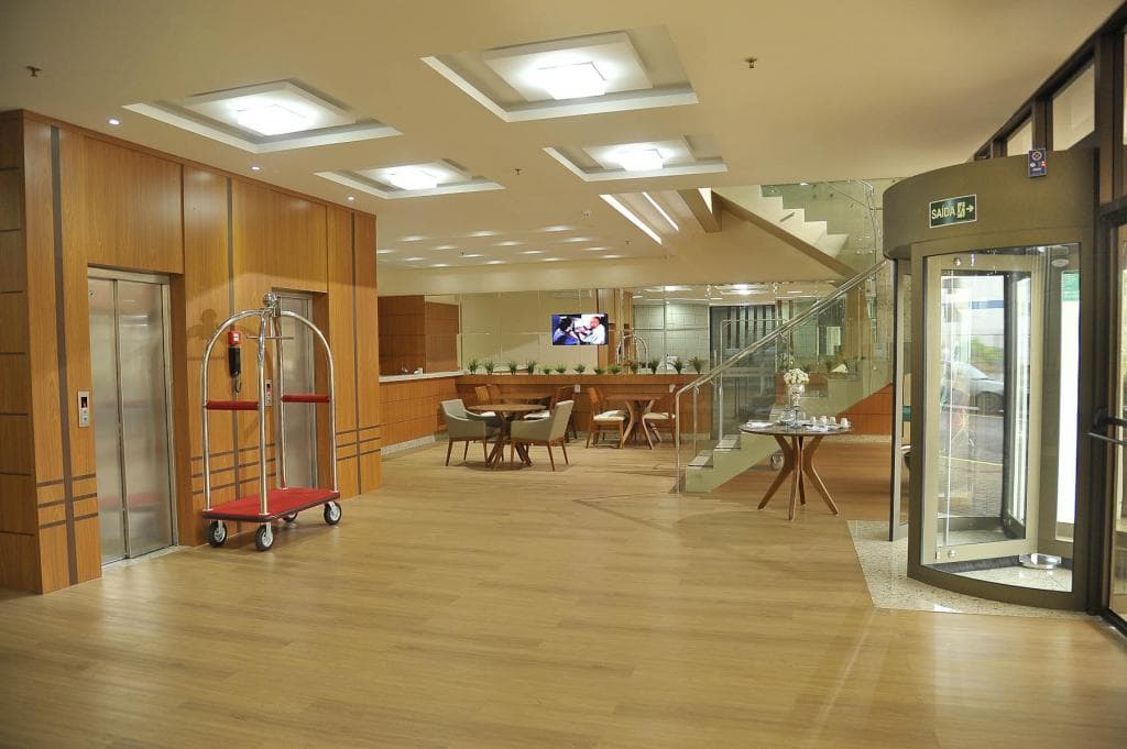 Hotel Maestro Premium, lobby